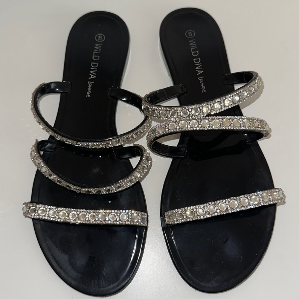 Black rubber jelly sandals with rhinestone straps